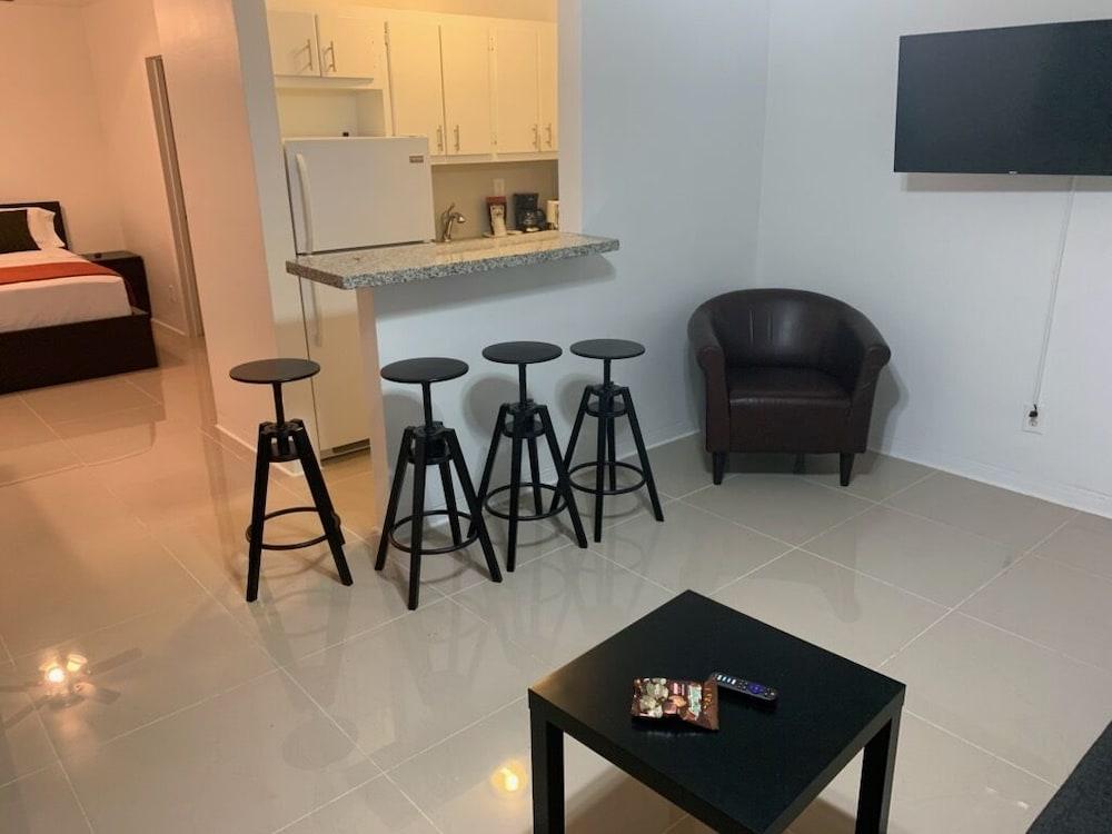 Miami Airport Apartment Inn photo 5