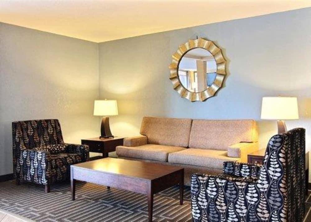 Quality Inn Thief River Falls photo 3