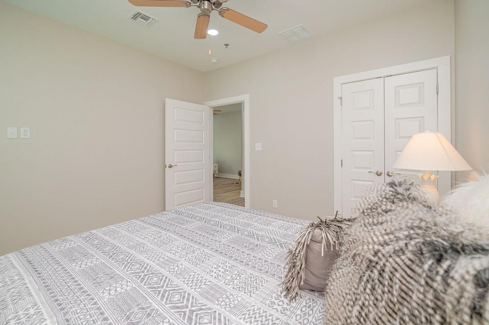 Pelican Bay Resort photo 19