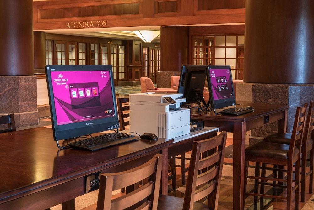 Crowne Plaza Springfield by IHG photo 87