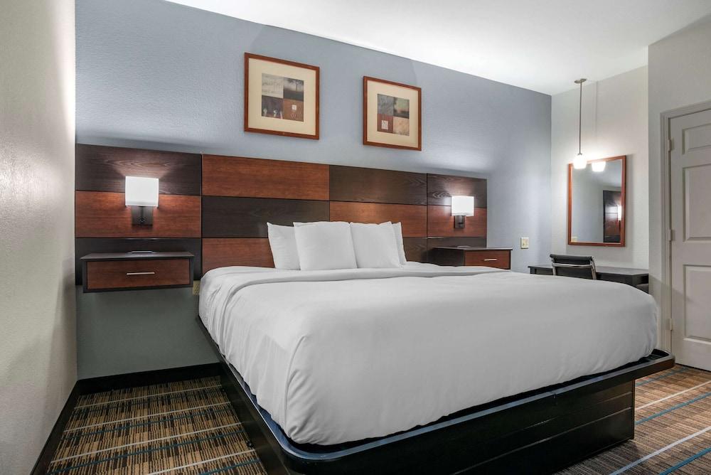 MainStay Suites Denham Springs - Baton Rouge East photo 23