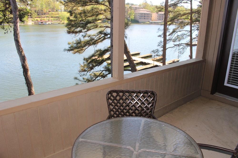 The Wharf Resort photo 6