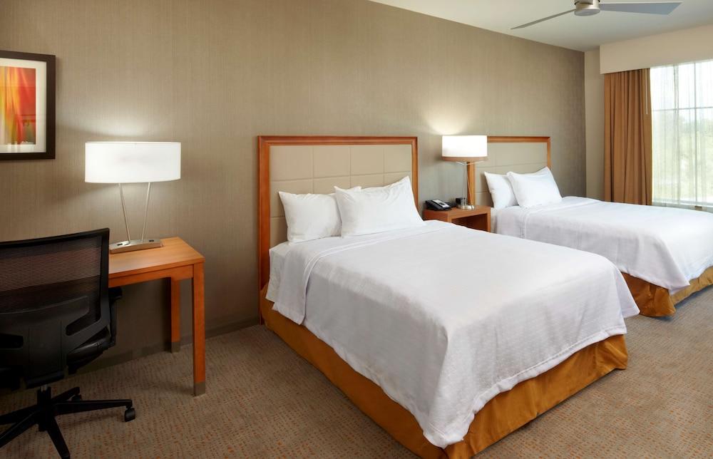 Homewood Suites Pittsburgh Airport photo 7