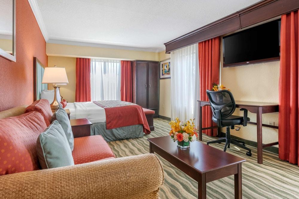 Best Western Plus Palm Beach Gardens Hotel & Ste & Conf Ctr photo 10