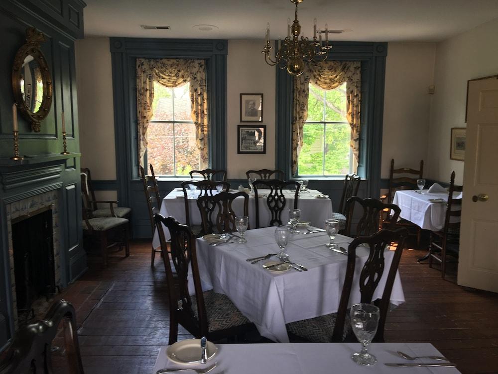 Spread Eagle Tavern and Inn photo 19