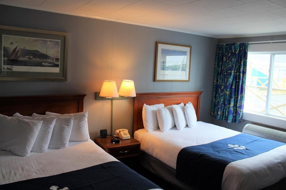 Fishermans Wharf Inn photo 21