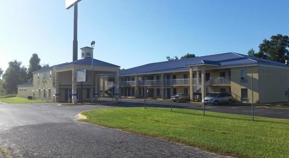 Royal Inn photo 11