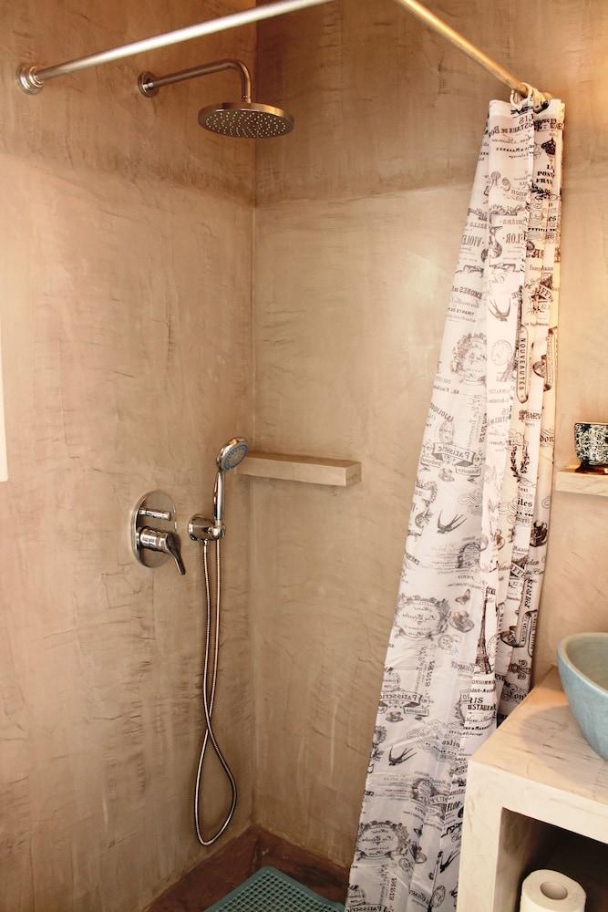 Aarons Cottage photo 25