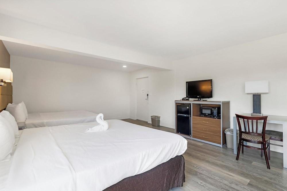 Heritage Inn Express Roseville photo 5