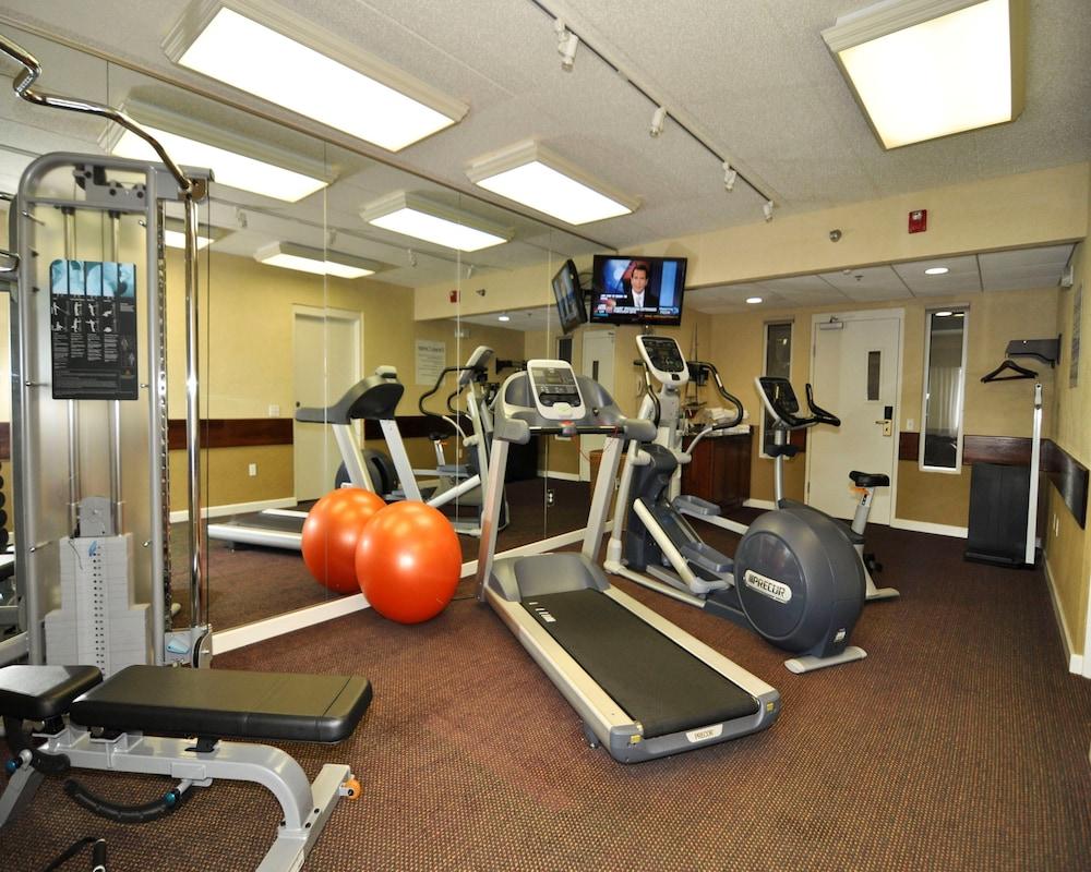Holiday Inn Express Hotel & Stes Port Clinton-Catawba Island by IHG photo 92