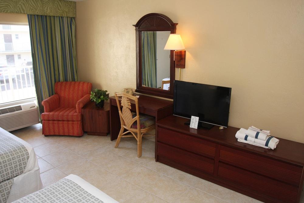 Makai Beach Lodge photo 12