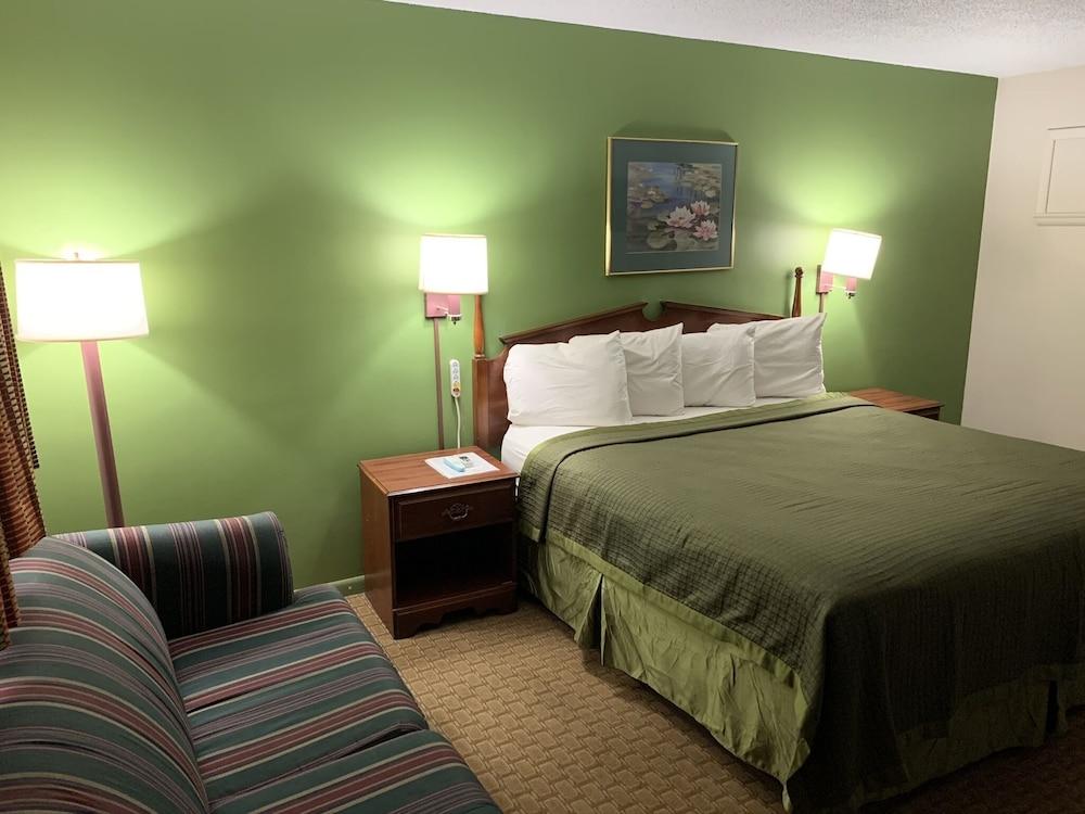 Gas Lite Motel photo 10
