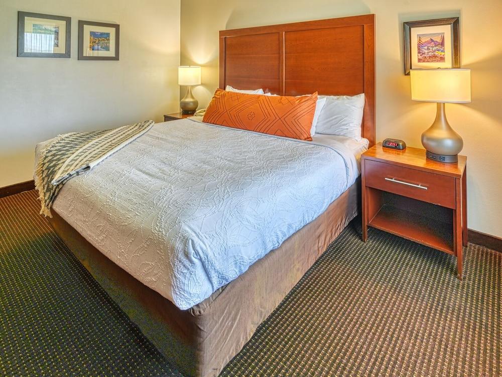Yellowstone River Inn & Suites photo 5