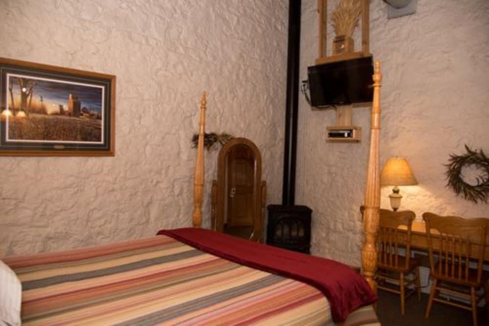 Stone Mill Hotel & Suites photo 86