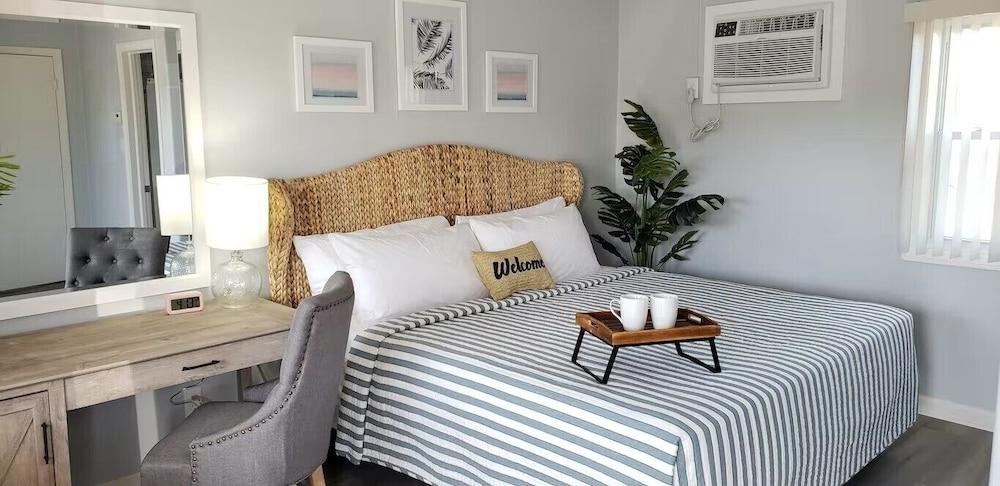 Coastal Inn photo 18
