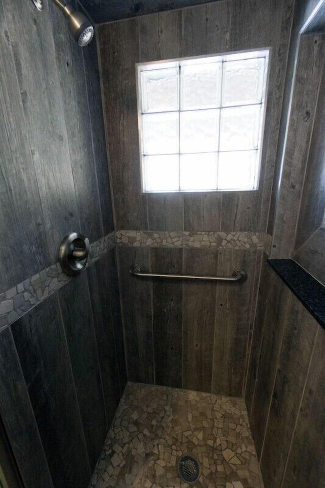 Crystal Lake Resort photo 4