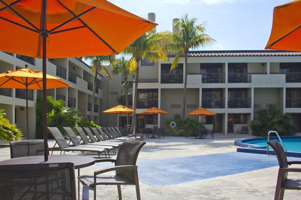 Miami Lakes Hotel photo 6