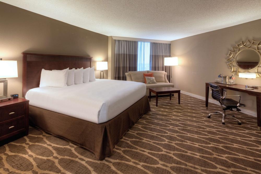 Hilton Houston Westchase photo 14