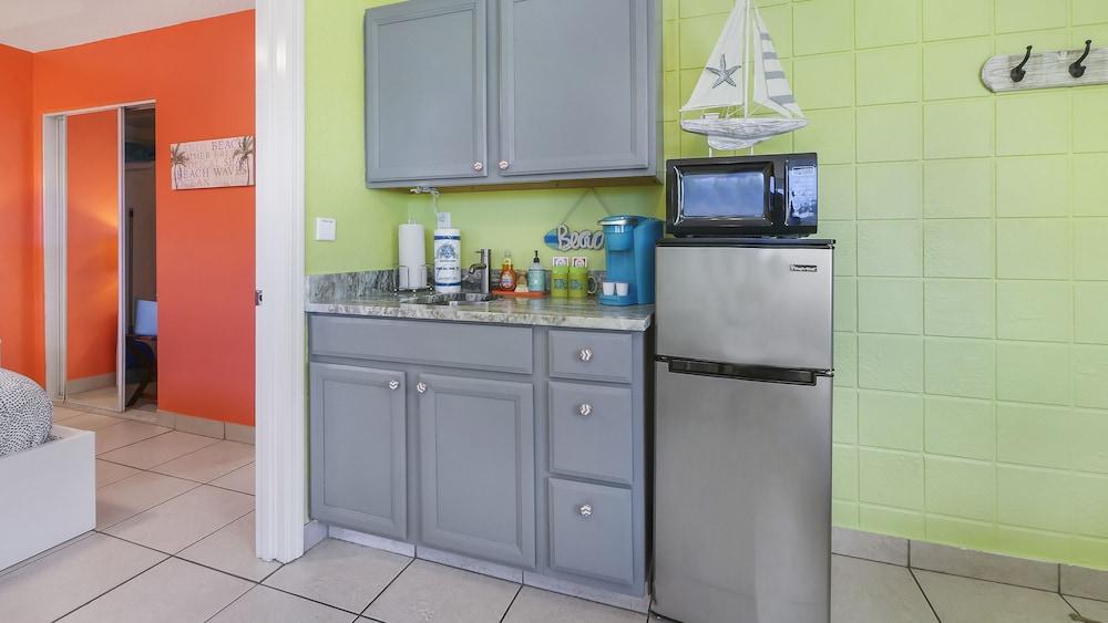 Beach House Hotel photo 5