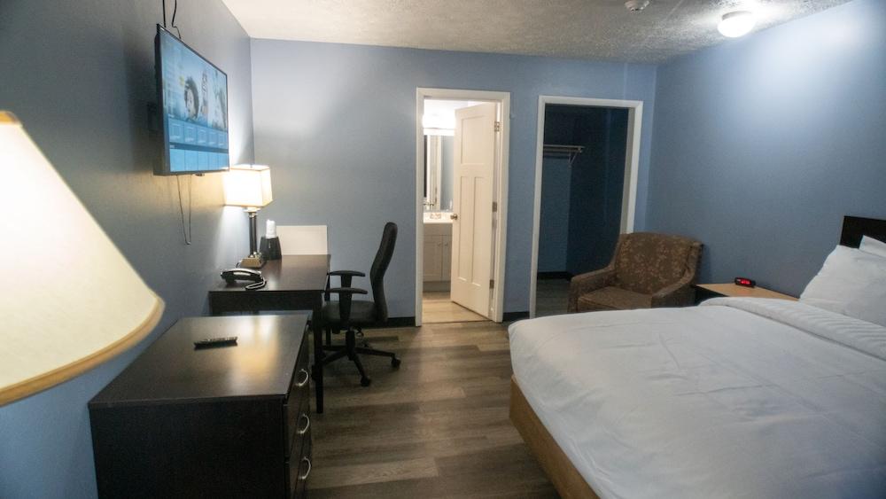 Ashley Motel photo 13