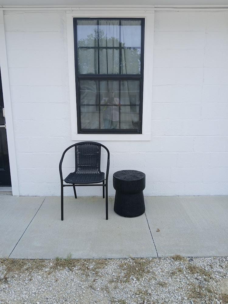 Whitetail Inn photo 7