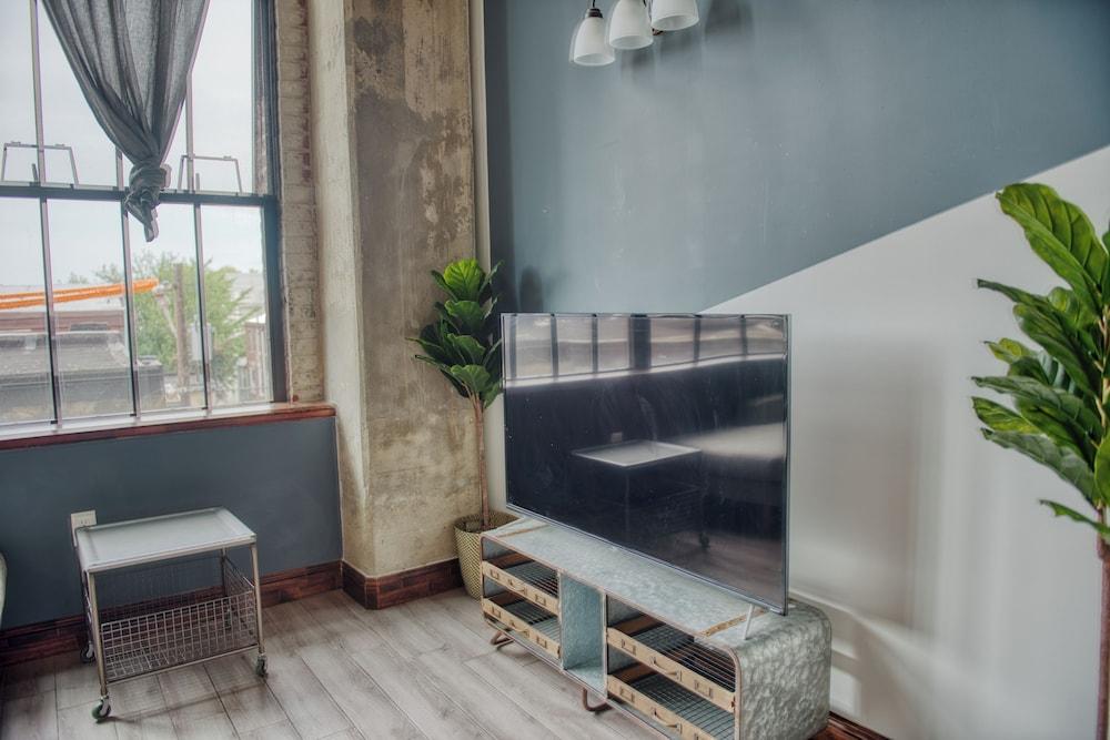 Sosuite at Independence Lofts - Callowhill photo 18