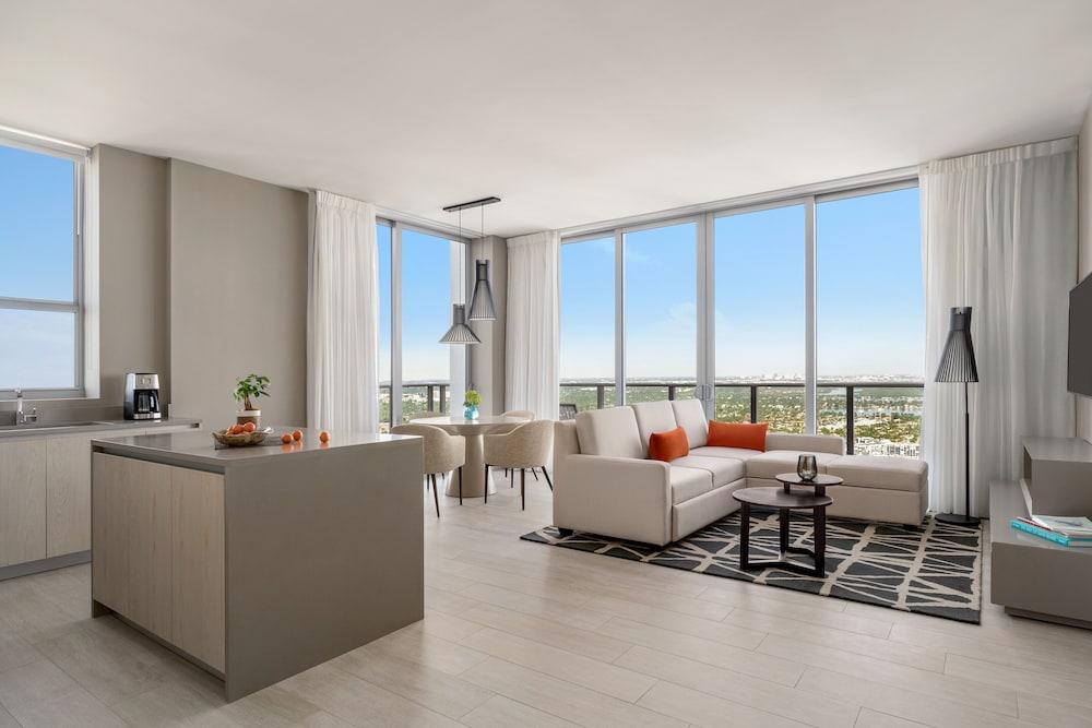 Hyde Beach House photo 24