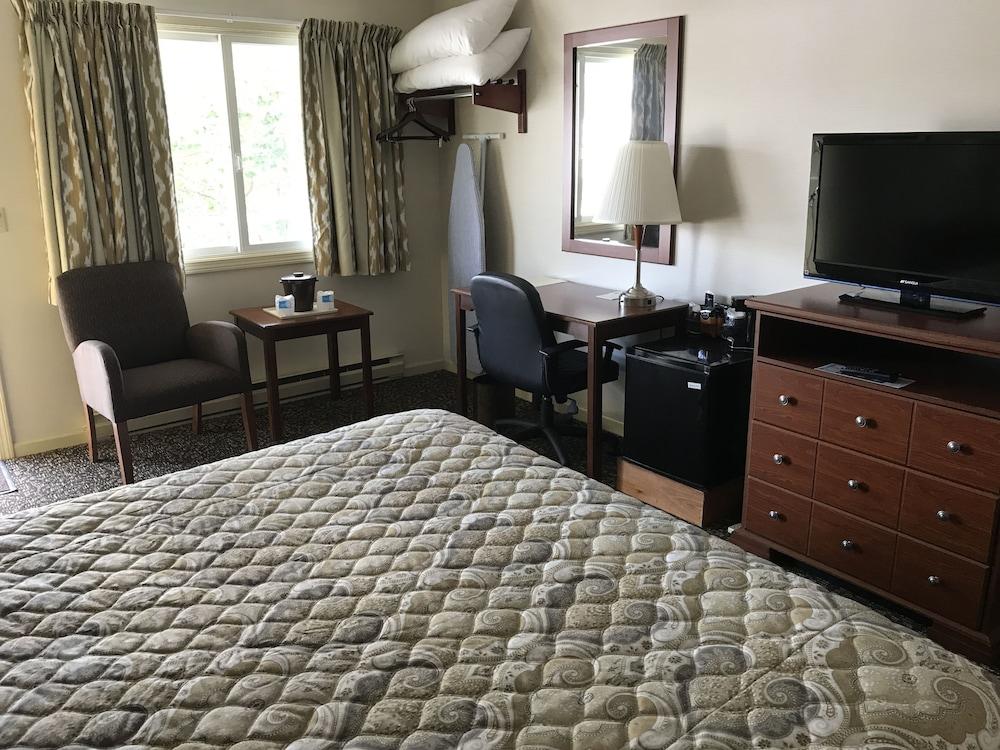 The Towne Motel photo 22