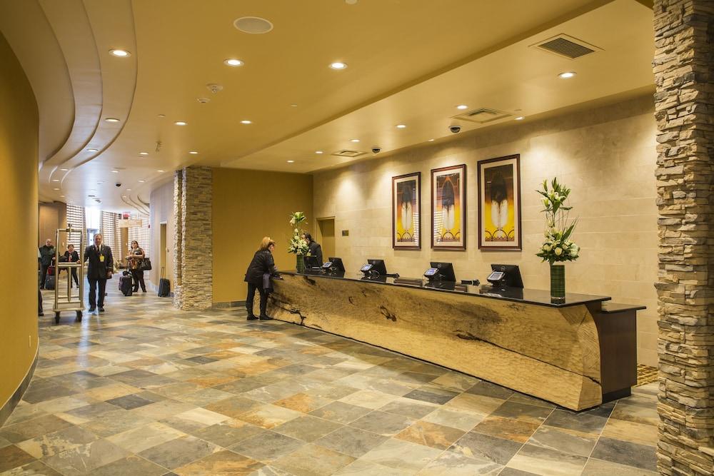 Akwesasne Mohawk Casino Resort and Players Inn photo 4