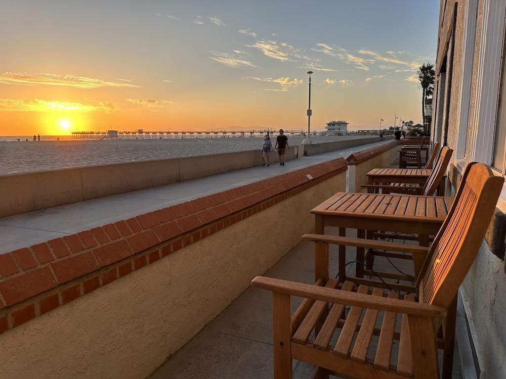 The Vurpillat Beachfront Hotel photo 80