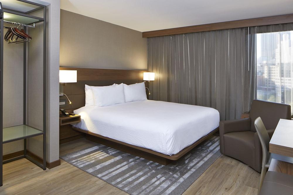 AC Hotel by Marriott Atlanta Downtown photo 9