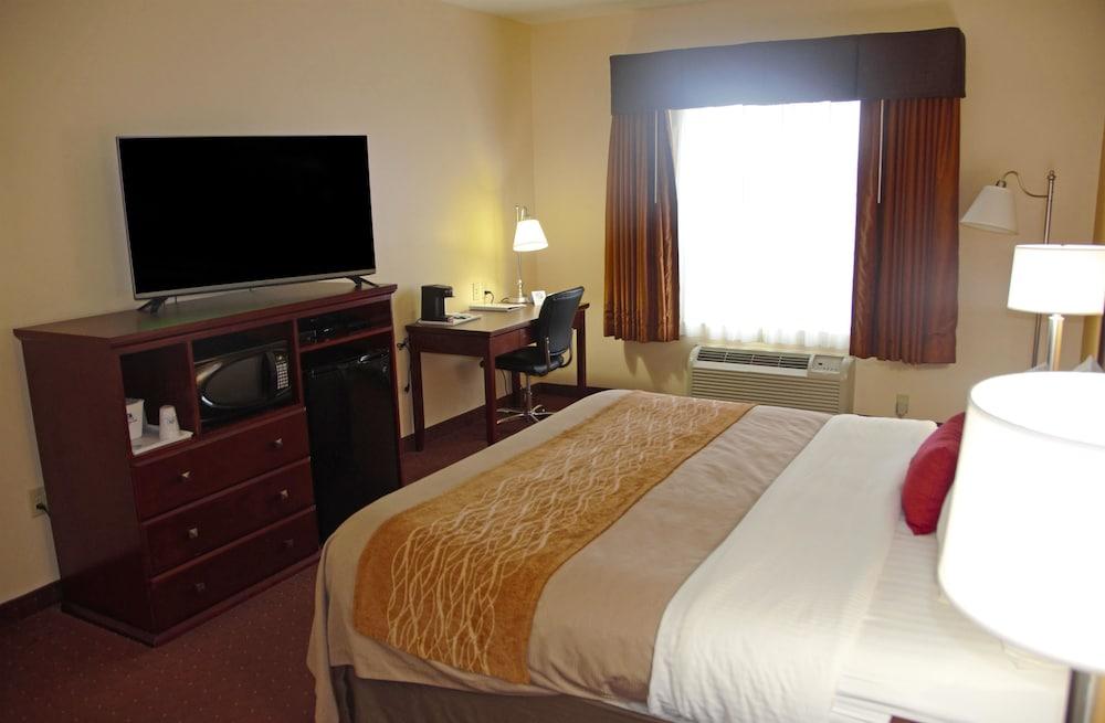 Americas Best Value Inn St. Robert photo 6