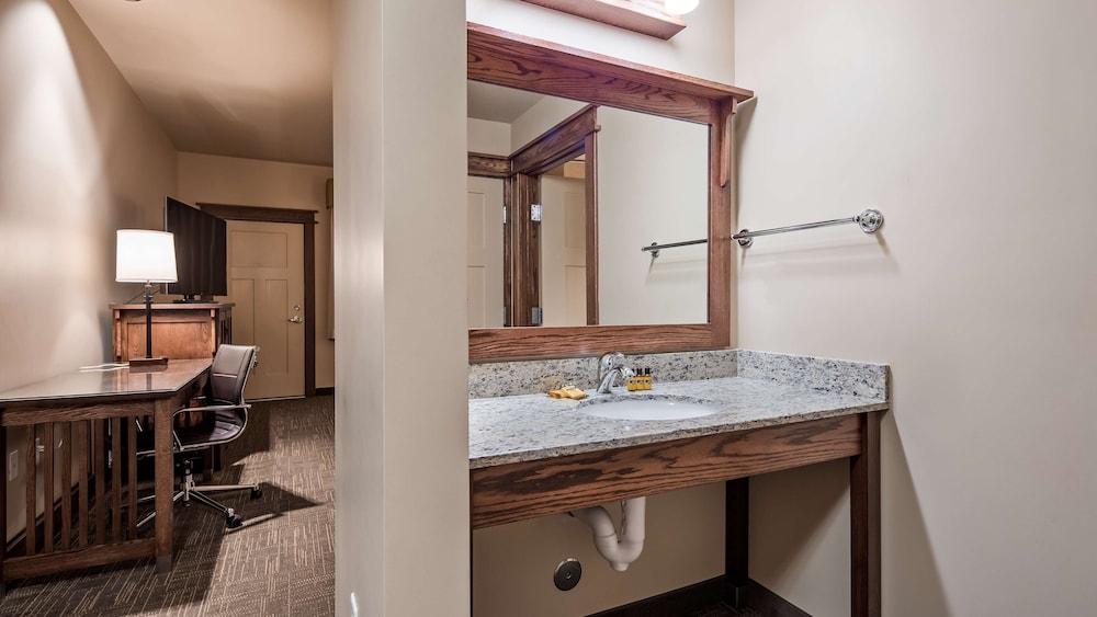 Best Western Plus High Country Inn photo 26