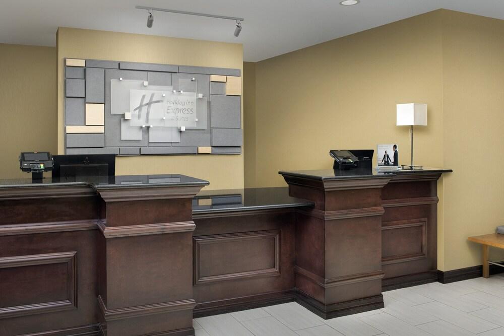 Holiday Inn Express Hotel & Suites Uvalde by IHG photo 45