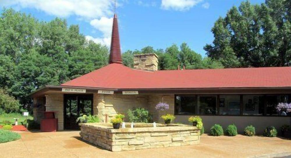 Spring Valley Inn photo 51