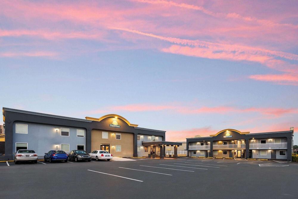 Days Inn by Wyndham Aberdeen photo 25