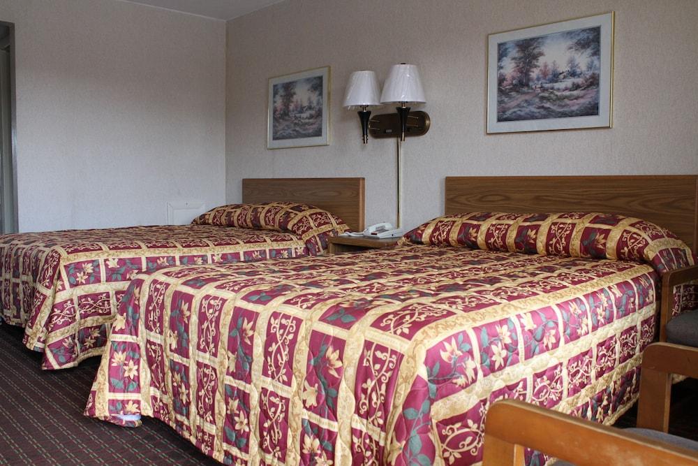 Budget Host Inn Bristol photo 38