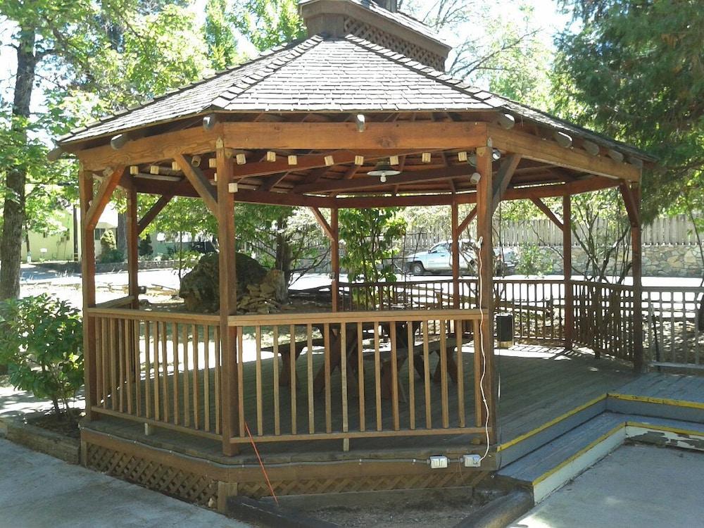 Nevada City Inn photo 23
