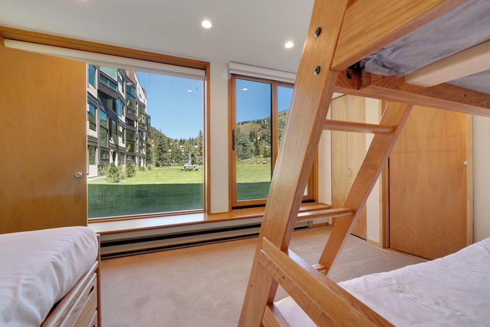 The Vail Spa Condominiums photo 100