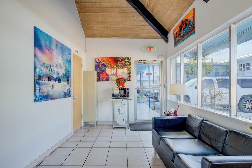 Leeward Motel By Capital O North Miami Beachside photo 45