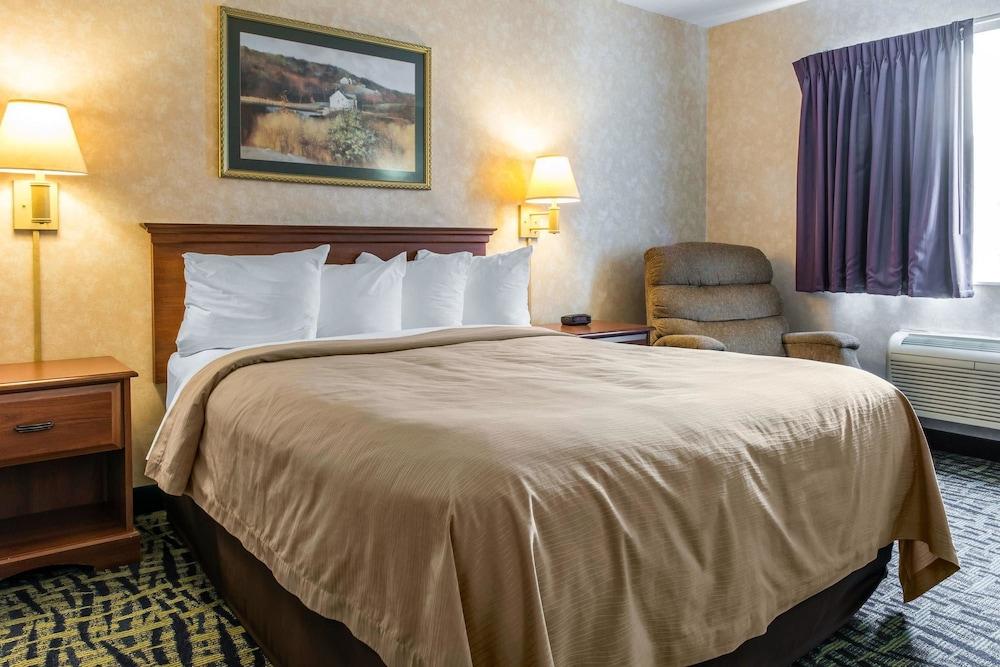 Quality Inn & Suites Titusville photo 8