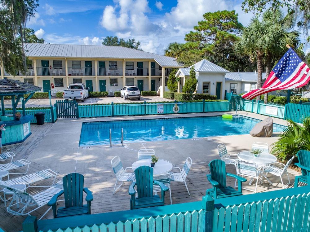 Steinhatchee River Inn photo 1
