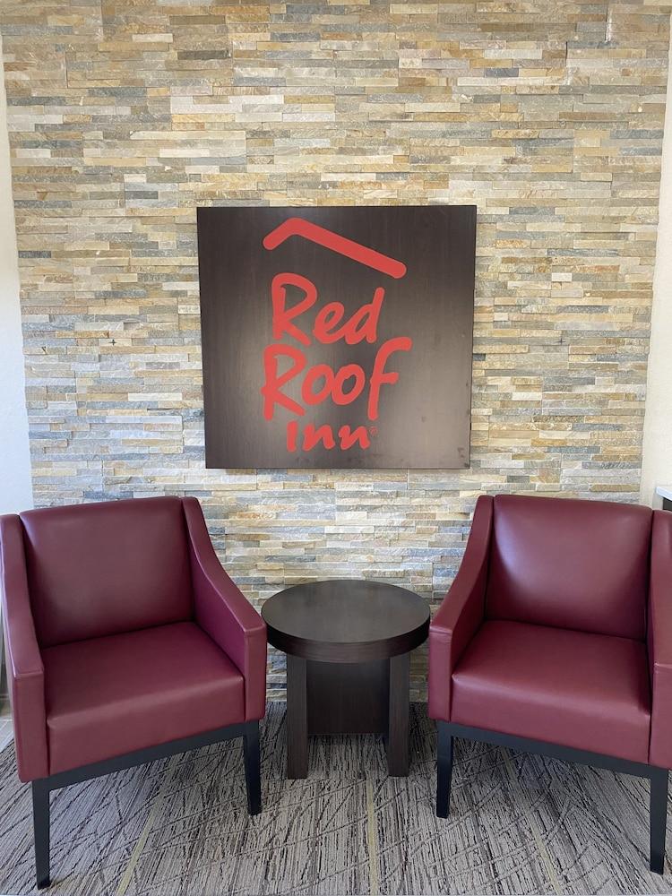 Red Roof Inn Jacksonville, AL photo 8