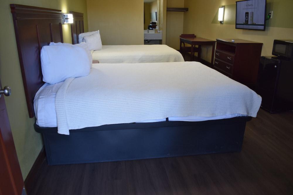Budget Inn Ardmore photo 8