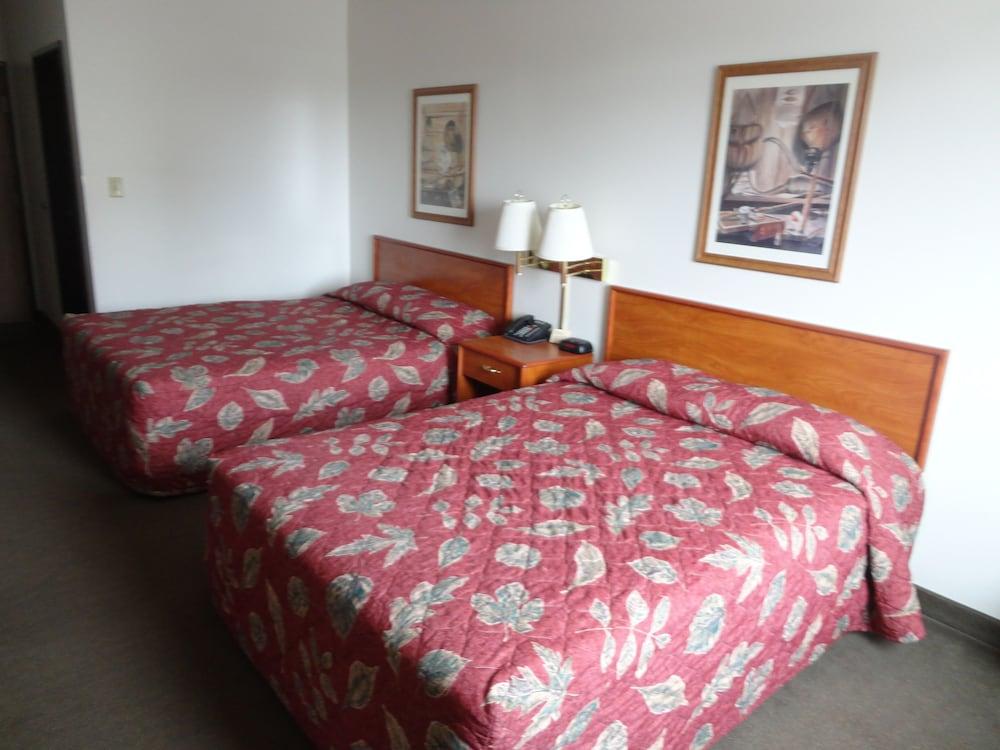 Quality Inn & Suites Pinedale photo 23
