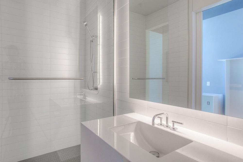 Hotel Revel photo 38