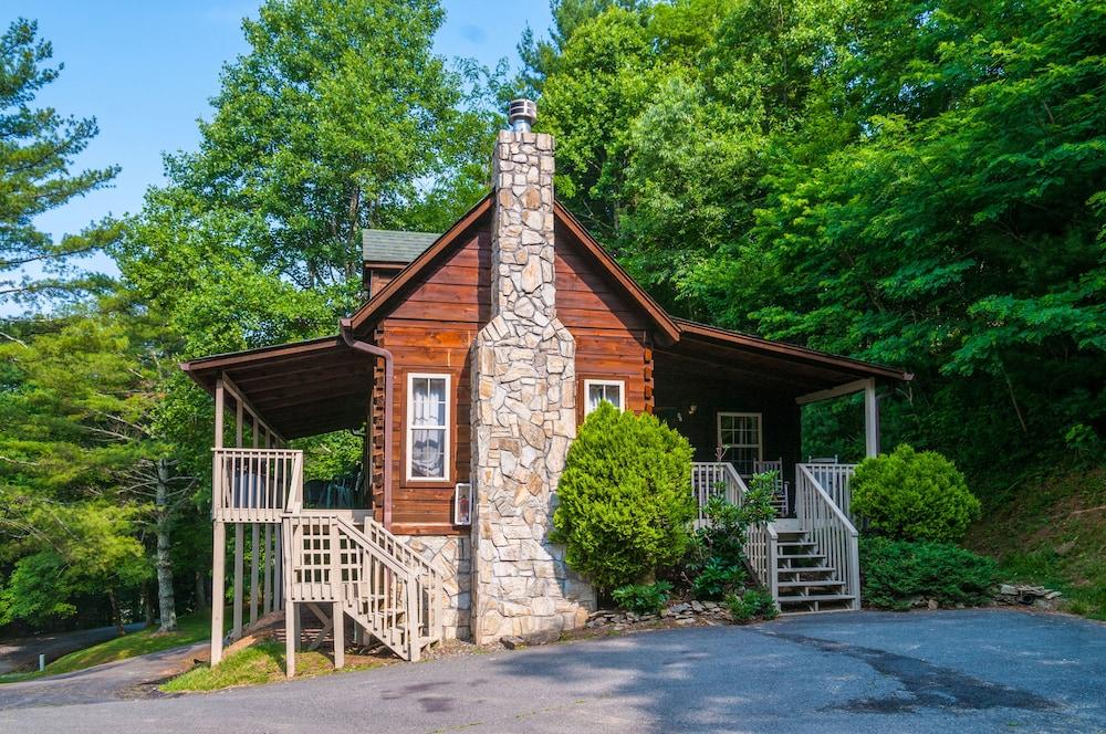 Highland Hills Motel and Cabins – A Master Hosts Resort photo 9