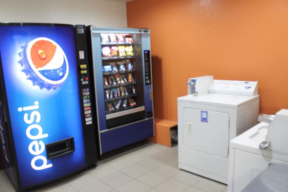 Quality Inn Ponca City photo 11