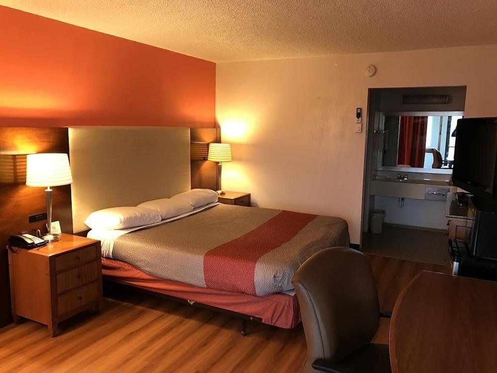 More Stay photo 9