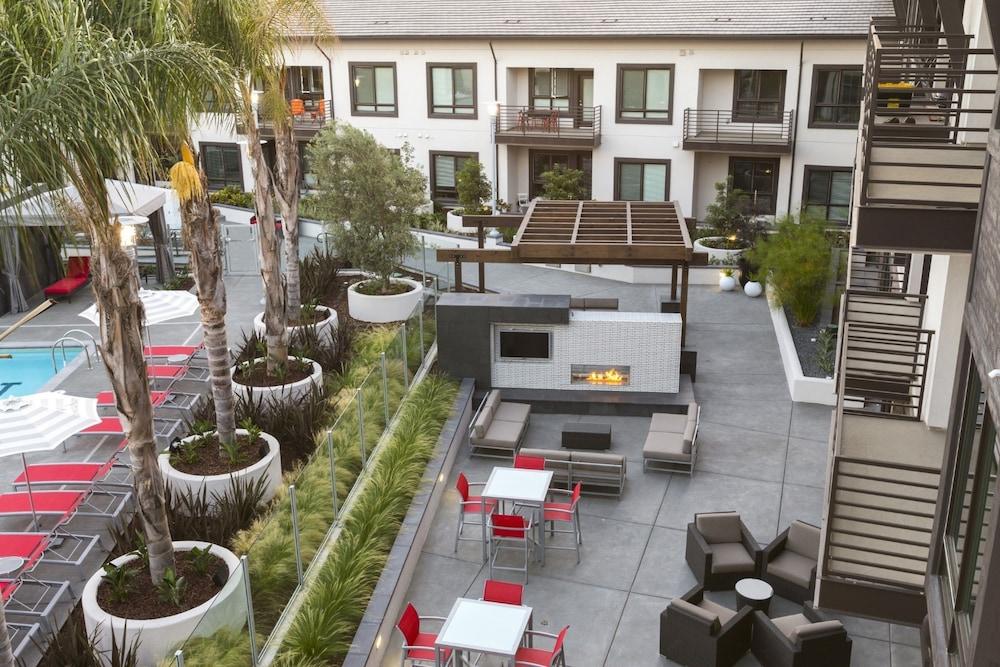 Global Luxury Suites Sunnyvale North photo 14